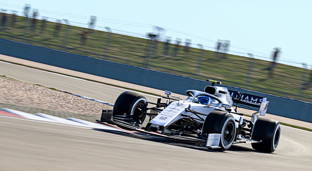 sylv1gtr's tweet photo. [ #F1 Esports ]
🎮 #AlfaRomeo frappe encore très fort en qualifs' en #Chine, alors que #Renault souffre.

 Récap complet - @MagJeuxHiTech
➡️ https://t.co/IBh6mHLJv5

 Récap court - @LeMagSportAuto
➡️ https://t.co/Evy3G9m56f

#LMSA #LMJHT #F1Esports #F1EsportsFR #VForVictory https://t.co/66St3BUgHf