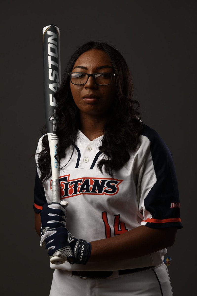 Fullerton_SB's tweet photo. Meet returner DESHEA HILL! 

Deshea is beginning her seinor season as a Titan. During the 2020 season she ranked third on the team with a .288 average. We are happy to have her back for the fourth year! #TitanPride #TusksUp https://t.co/0ruCo3BMwG