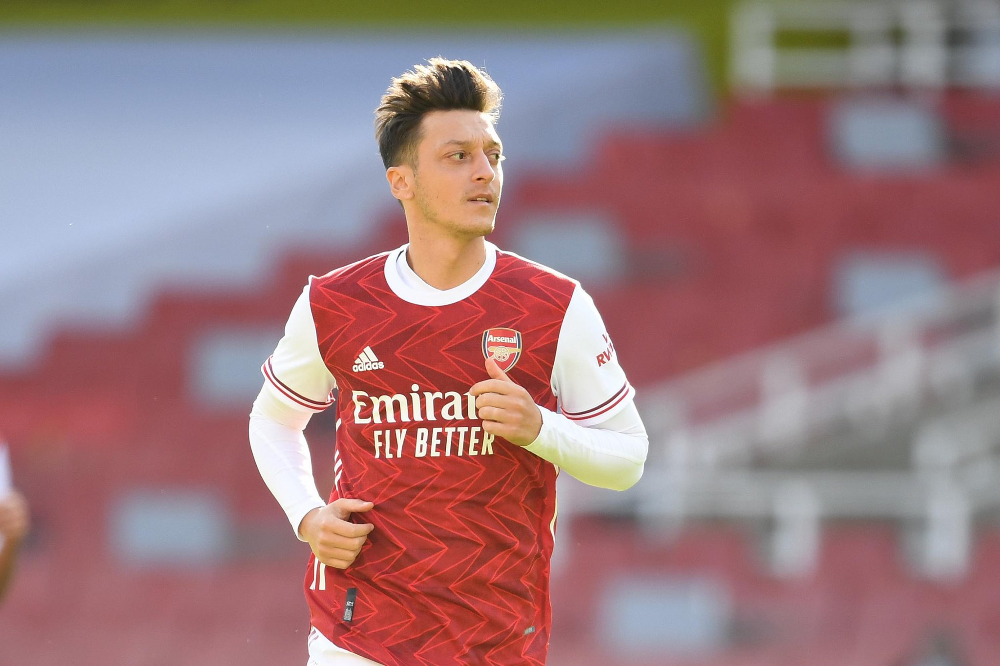 Happy birthday to Mesut Ozil, should he be involved with the team? 