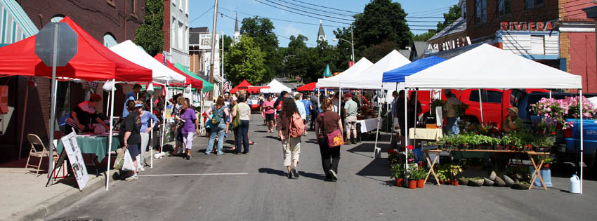 <a href="/geneseonewyork/">Geneseo NY</a> Today, 10/15, is the FINAL Geneseo Farmers Market of the season. So, be sure to stock up on your Fall produce and other products available at the market while you have the chance. The Market runs from 3 to 6:30 on Center Street at Main. #GeneseoNY