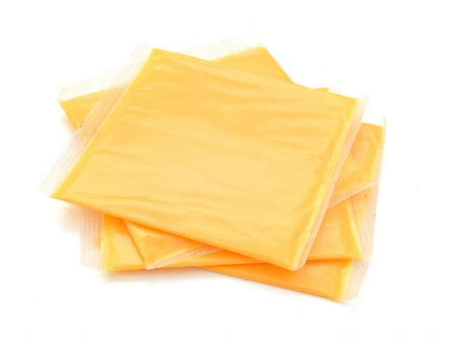 ElectricLove__'s tweet photo. Enserio alguien creia que ESTO era queso https://t.co/mHt4qktfvj