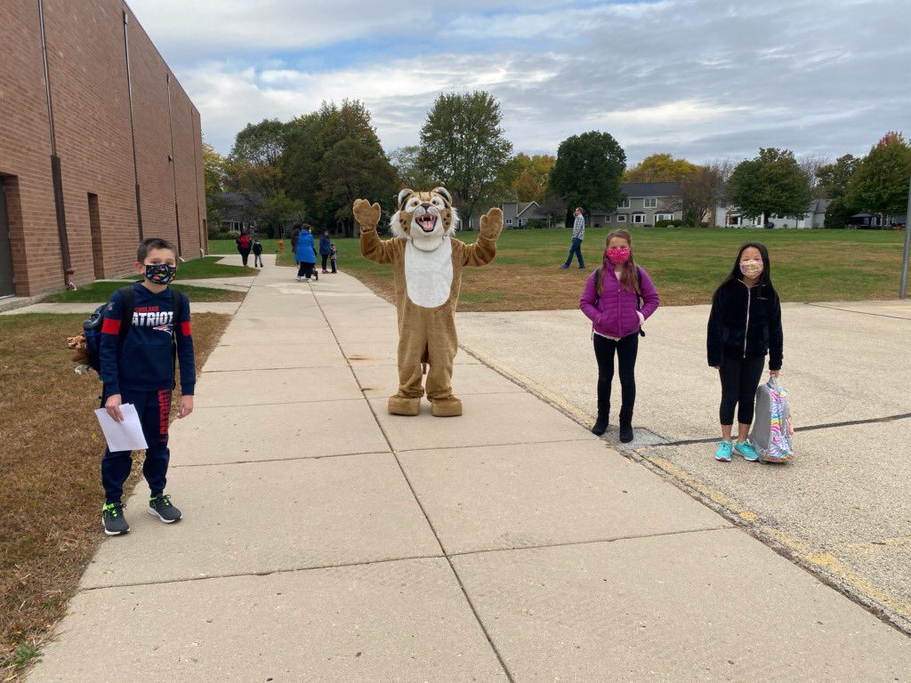 Laura Rosenblum tweet media