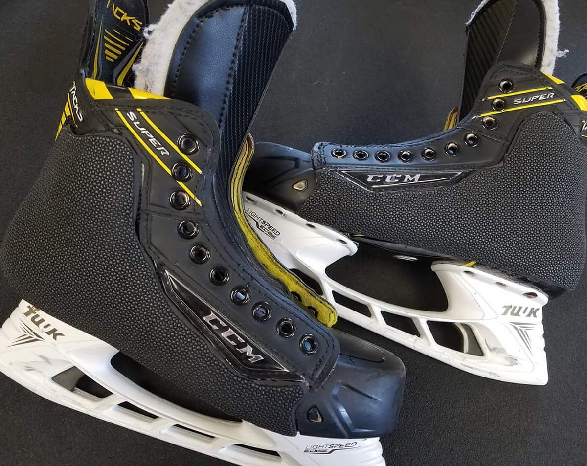 CSkateWorks's tweet photo. CSW Ultrastop will be back in stock next week! Get your team orders in and let's get back to hockey! #CSW #ultrastop https://t.co/RuaZtkrR4k