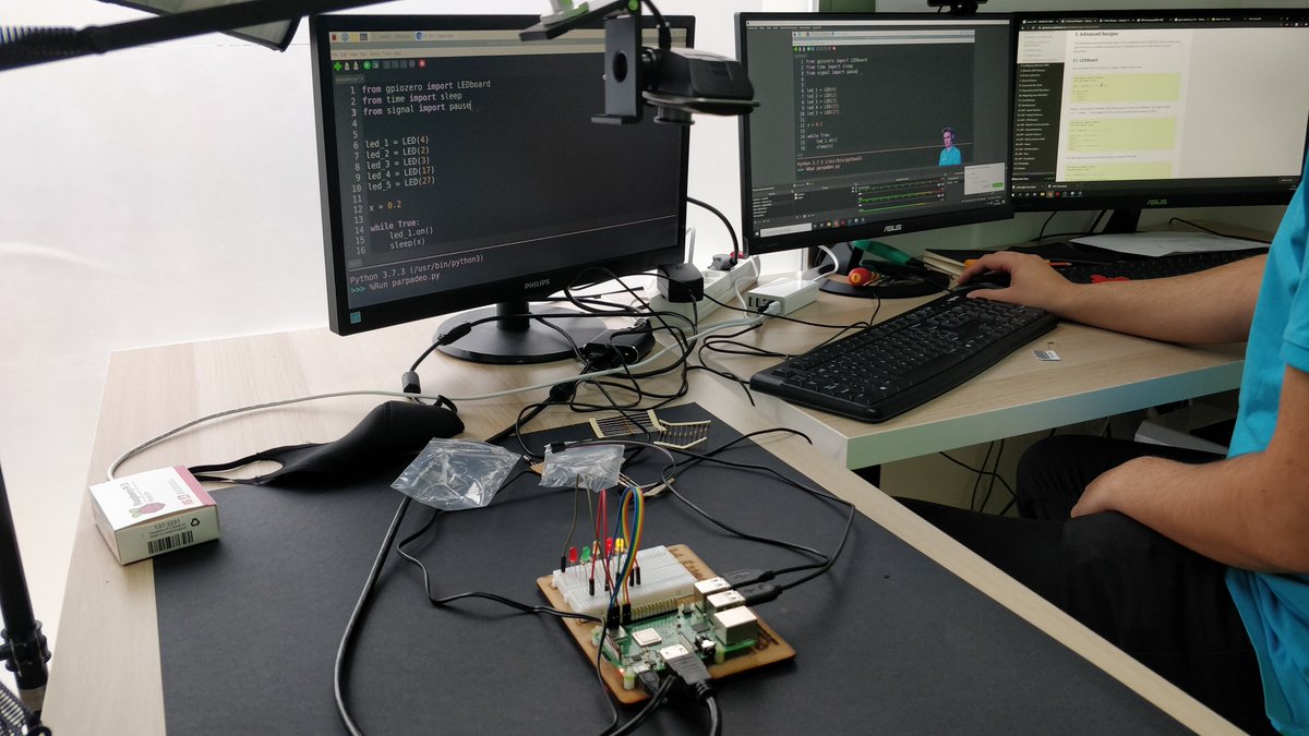 Complubot's tweet photo. Empezamos a trastear con la #RaspberryPi y la librería #GPIOzero para programar actividades con #Python y #Raspbian con nuestros alumnos del nivel G1 del curso online de robótica educativa #ComplubotAtHome https://t.co/SnX9Fjd5LA
La formación Online de calidad SÍ es posible https://t.co/VN708DsjCG