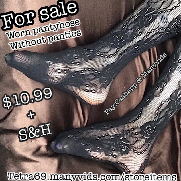I know you want to smell my feet after 24 or 48 hours in these beautiful Pantyhose 😈  Plus I will not<a href="/tag/mvsales"class="tags"><span>#mvsales</span></a>