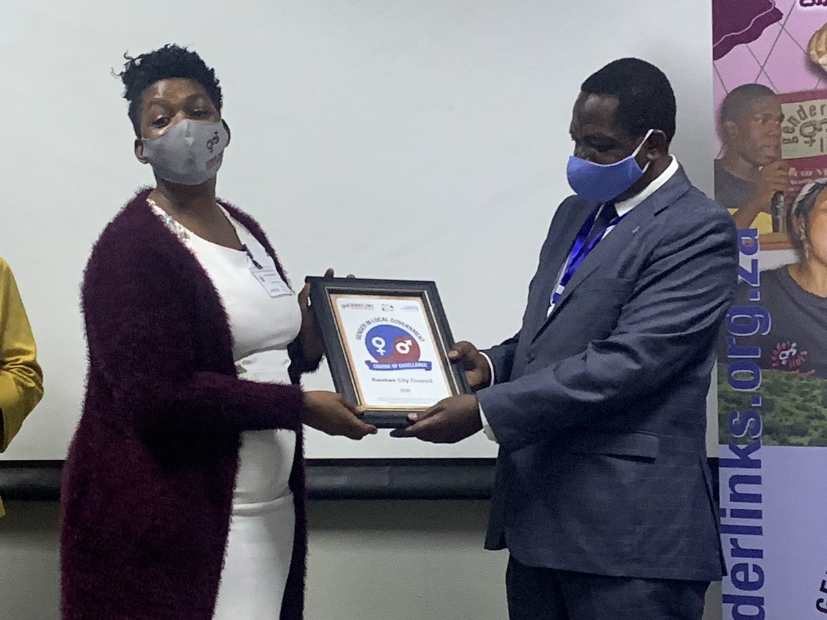 GenderLinks's tweet photo. Hard work never betrays the worker. The #Zimbabwe #LocalGovernment summit comes to a close with recognition of the winners. In the end #GenderPrevails #GenderAtWork #VoiceandChoice @GenderProtocol @alzvar12 @DiakoniaAfrica https://t.co/uP489SH3n4
