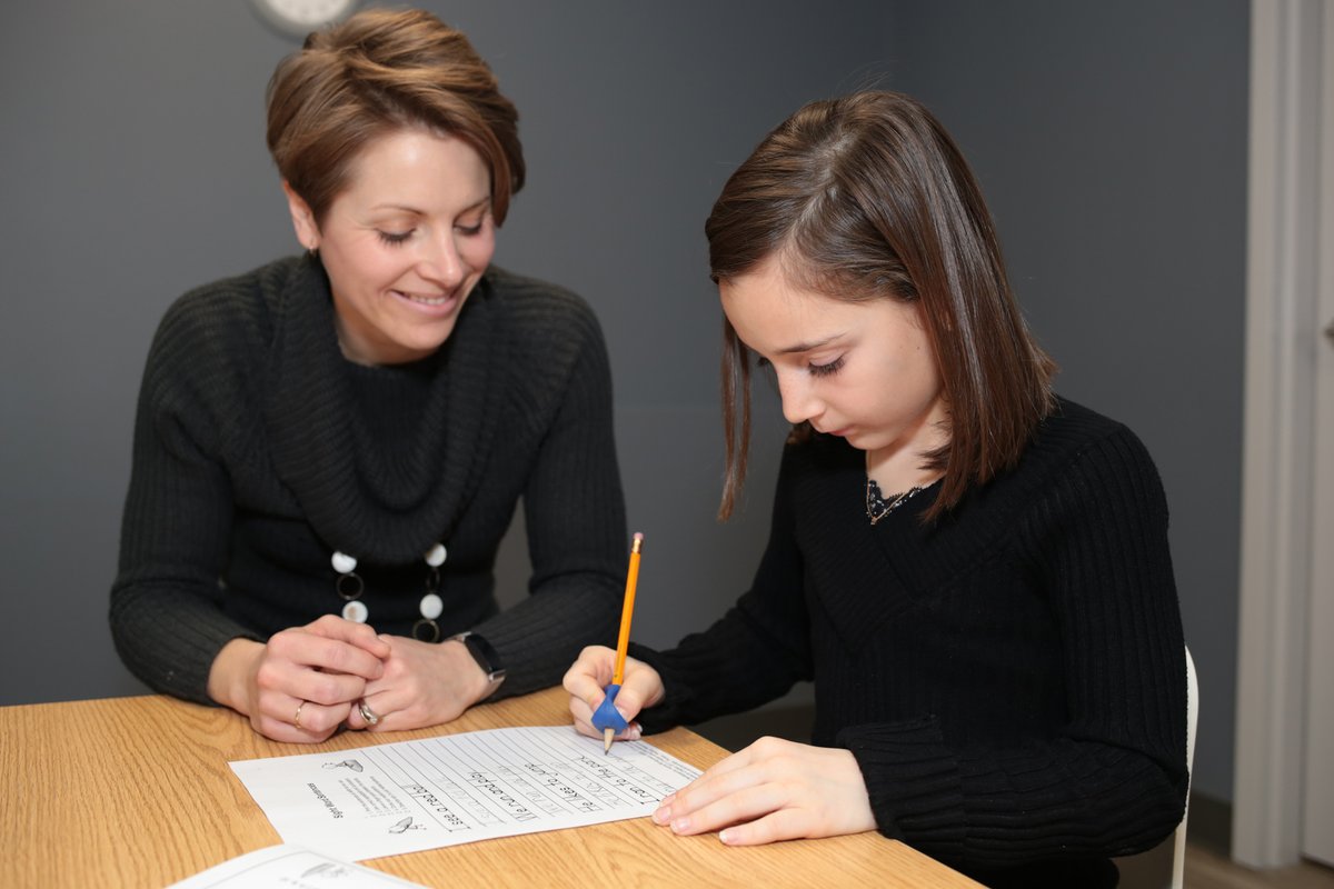 We are on the search for an Occupational Therapist. Know someone who would be a good fit for our team? Thanks for sharing: bit.ly/2H8l5HX #occupationaltherapy