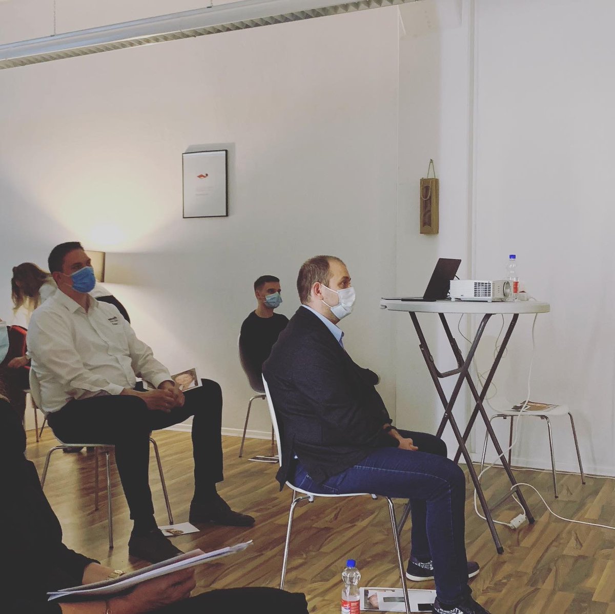 ullihantke's tweet image. Heute erster #WueWW  in unserer Agentur #b2bdesign