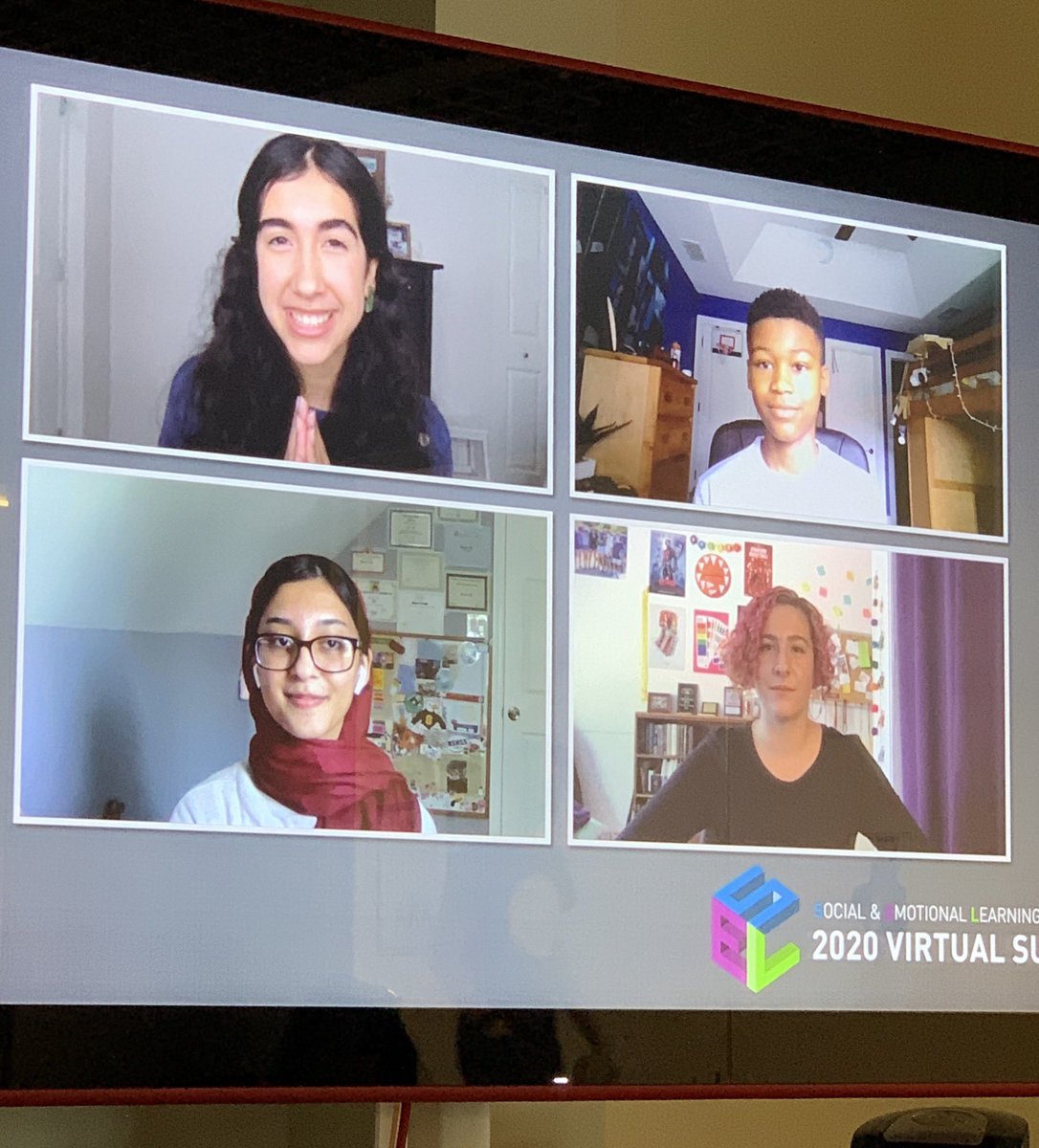julie_hinshaw's tweet image. These amazing young people have proved once again that kids have the power to change the world - now! “Belonging is not just a feeling, it’s something we create” “It’s up to us to create a better future” @2020SELExchange #2020SELExchange