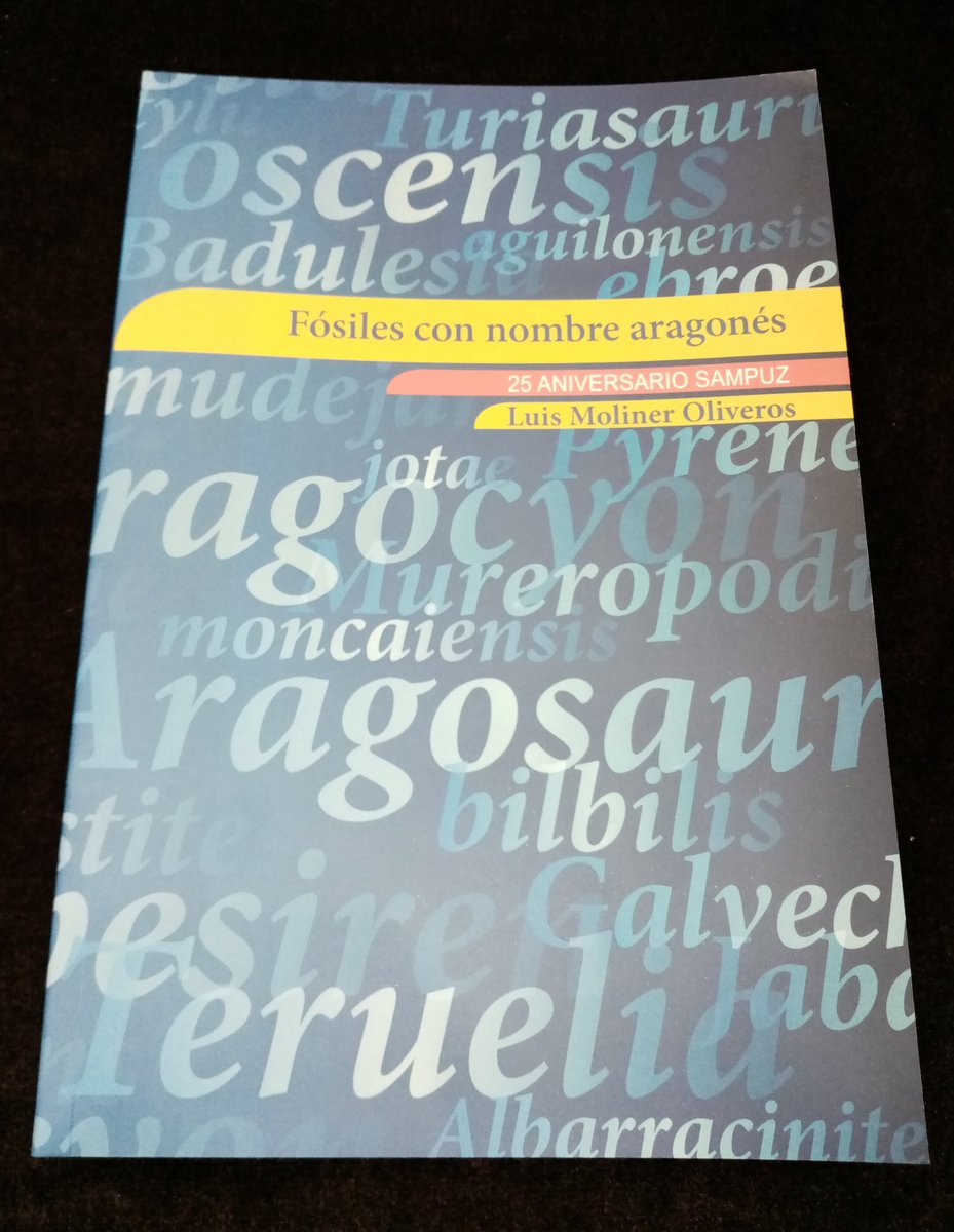 museonat's tweet photo. Comenzamos con esta edición de nuestras #PresentacionesMCNUZ. Luis Moliner presenta su #libro "Fósiles con nombre aragonés", le acompañan el Pdte. de #SAMPUZ José Manuel Clua y el Director del #Museonat José Ignacio Canudo.
#Aragon #paleontologia #venalMCNUZ #culturasegura https://t.co/HvMxJA2BbA