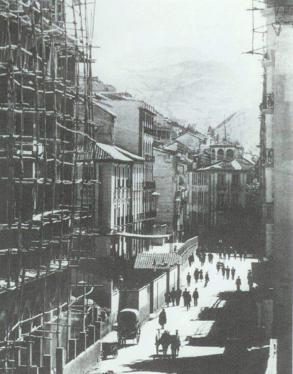 Como en 1952, vestidas de ilusión, las puertas de Meliá Granada abren para recibirte con la misma emoción que entonces, pero con décadas de experiencia. Ahora y más que nunca, para cuidarte, para cuidarnos.
#MeliaGranada #StaySafewithMelia <a href="/MeliaHtlResorts/">Melia Hotels</a> <a href="/MeliaHotelsInt/">Meliá Hotels International</a>