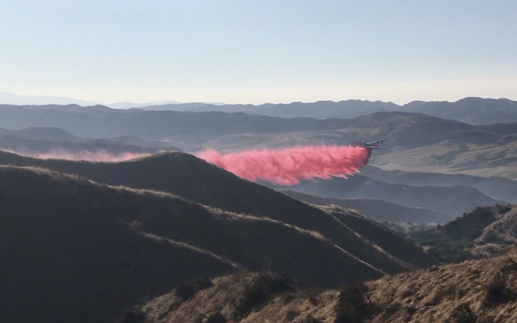mvttpayne's tweet photo. #BruderFire here in Redlands. #calfire #calfirebdu #redlandsfd https://t.co/2wEegB9LGw