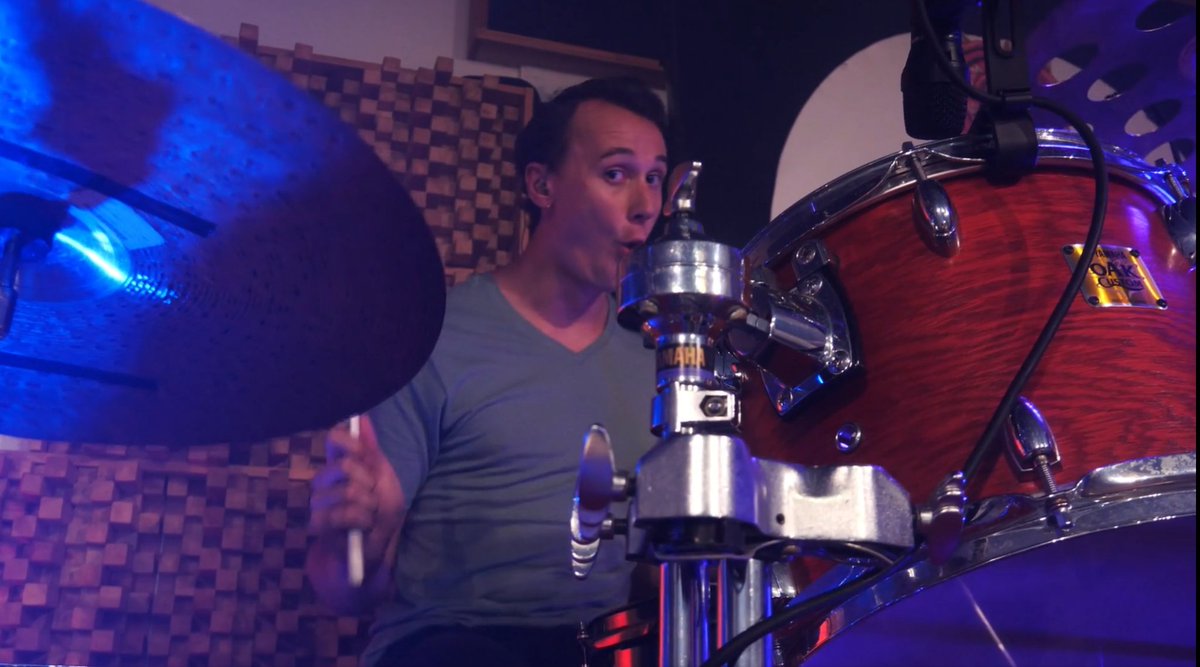Voting is now open!! 😮 Head over to indies.ca where you'll find an in session video of "This Time" for <a href="/CMW_Week/">1</a> 's #jimbeamtalentsearch #ottawa
