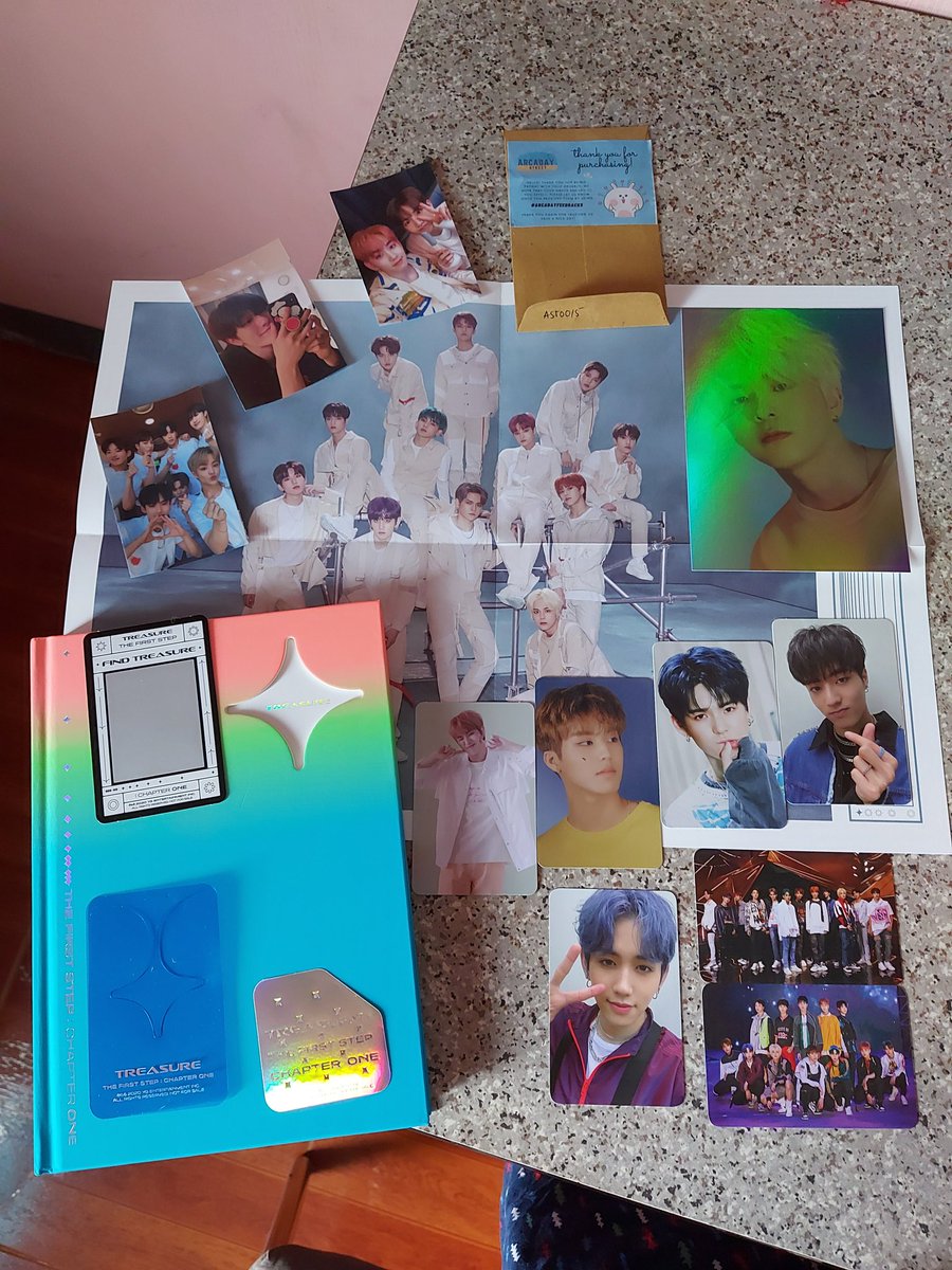 JashminKimson's tweet photo. Thank you @arcaday_st for the smooth transaction and for giving me another poster for free dahil nalukot yung unang poster. Sobrang bait niyo po. 🥺 I really appreciate your effort po. God bless your shop po. 🤗💕
#arcadayFeedbacks https://t.co/QPGccgmBYg