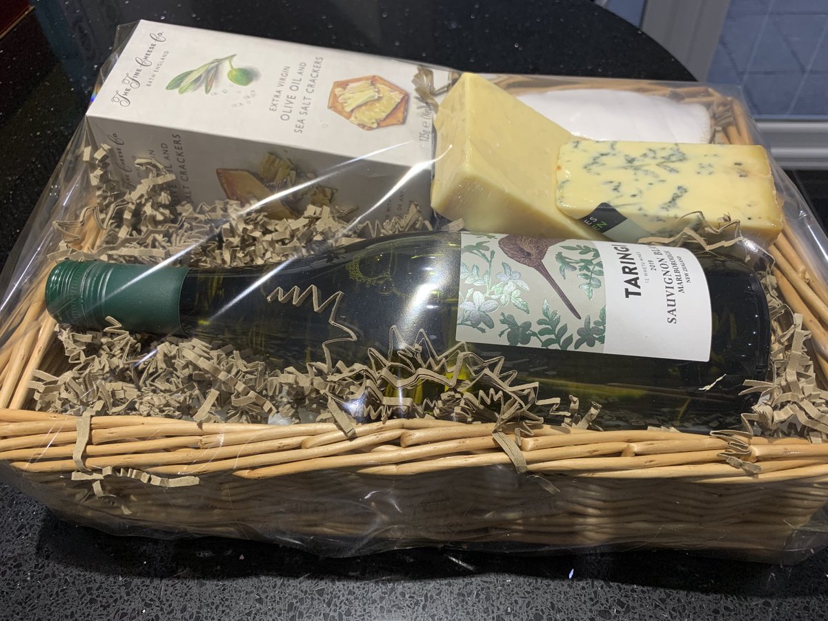 Desirie_moco's tweet photo. Looking forward to virtual cheese &amp; wine networking this evening with @Ogilbys thanks to @sjpwealth https://t.co/xG1Dscet9P