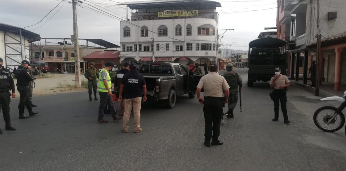 ✅TP La Victoria y personal de @Ambiente_Ec  Loja inspeccionan tala de bosque en el  sector La Naranja. 
✅Comisaría, <a href="/PoliciaEcuador/">Policía Ecuador</a> y <a href="/FFAAECUADOR/">Fuerzas Armadas del Ecuador</a> controlan vías. 
✅Se realiza operativo en distribuidoras del GLP venta de combustible con normalidad.