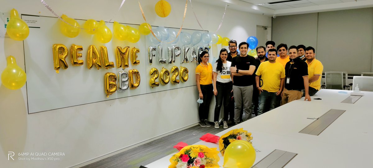 MadhavSheth1's tweet photo. #realmeFestiveDays has always been exciting &amp; full of speed with what we could achieve in the first five days of sales which includes #TheBigBillionDays sale on @Flipkart.

2018 - 1 Million+ units
2019 - 2.2 Million+ units
2020 - Guess? https://t.co/NC1P7kSZAH