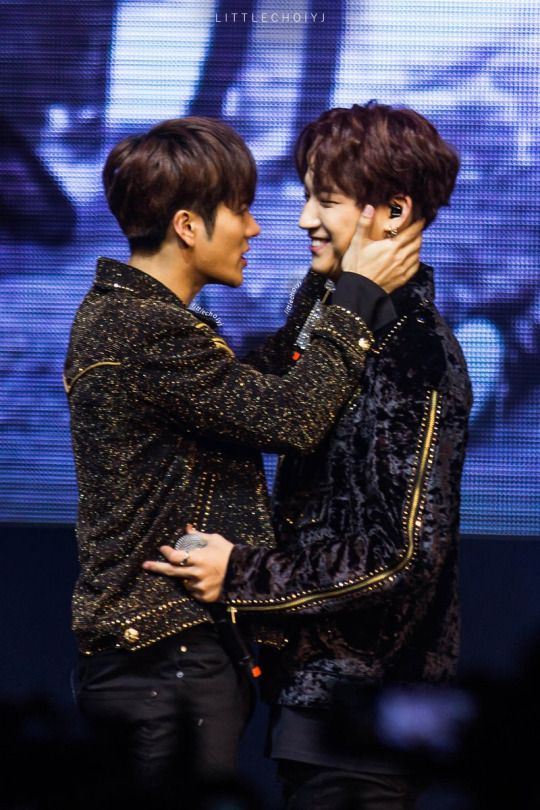 AmayaMoonBi's tweet photo. A ESPERA DE UM AMOR ASSIM
#Bson #jackbum #jaeson #Bjack
#jaebum #Jackson #got7 #igot7
#갓세븐 #잭슨 #재범
#잭범
@GOT7Official https://t.co/pwR9f5ry1u