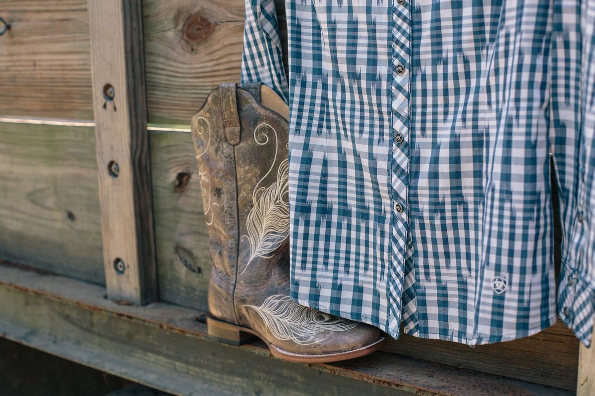 TheBootJackSC's tweet image. Who doesn’t love a good fall outfit from the #BootJack?