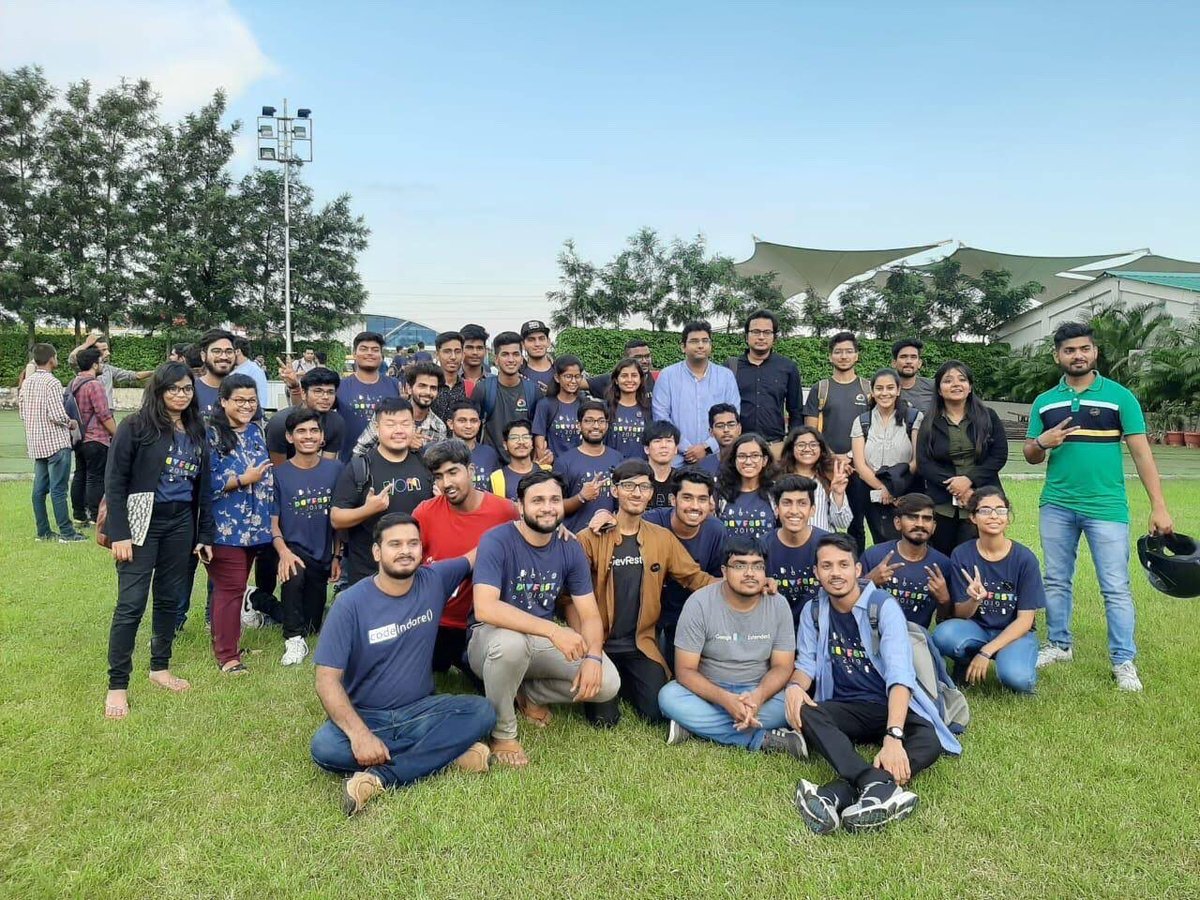 ShachitaJain's tweet photo. Cheers to the memories of Devfest’19!💥

How cool it was when everything was in person. :( 

And now it's just one day to go for Devfest’20! 😍
Really excited and hyped up for this new virtual era! 💃🏻

#tbt #devfest2020 #gdgindore #gdgcloudindore #wtmindore #devfestindia https://t.co/h2IJ3ITbrg