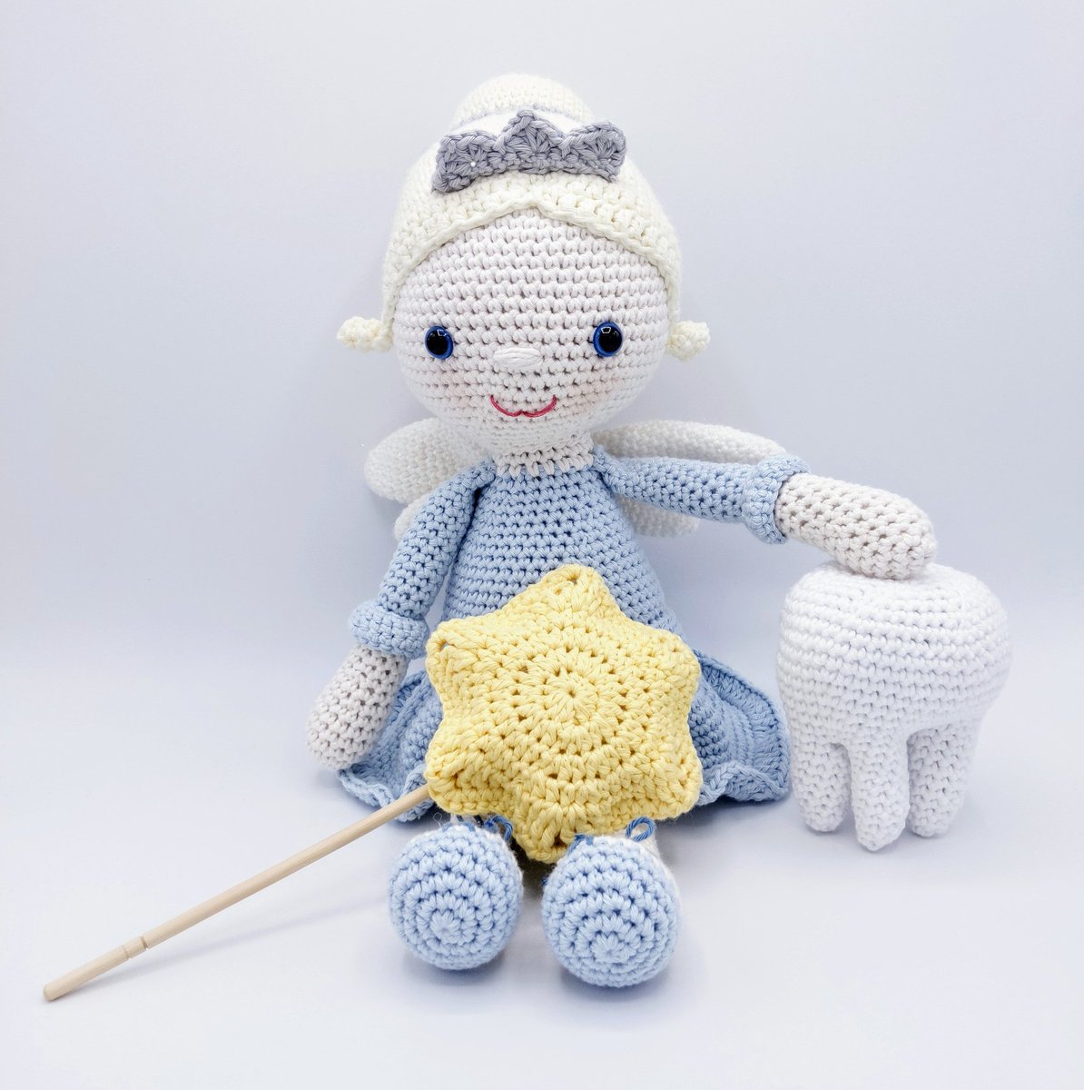 TheShadedCrow's tweet photo. 🦷 🧚

#🦷🧚 #crochet #amigurumi https://t.co/jVLrQjFMr2