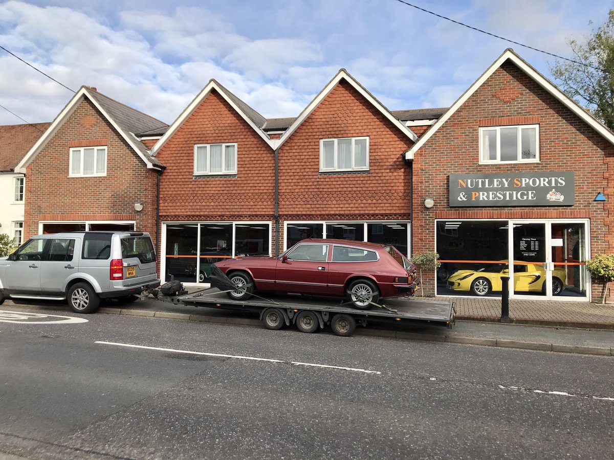 NutleySports's tweet photo. Our incredible 21,000 mile Middlebridge Scimitar GTE off on its long journey to Germany...Thank you for your business Jorn. #middlebridge #middlebridgescimitar #scimitargte #reliantscimitar #reliantscimitargte #rssoc #shootingbrake #sportingreliants #nutleysportsprestige https://t.co/EAJ4O9aDWA