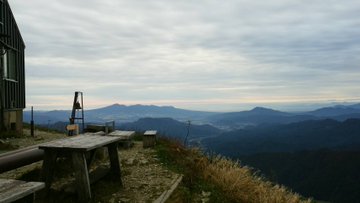 谷川岳の紅葉 見頃時期と混雑状況 何これって