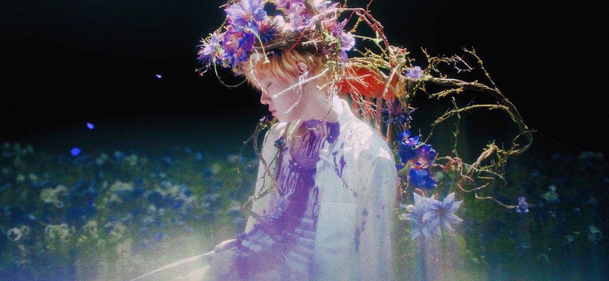 yeonjun: clematis; ingenuity and beauty (his is also a weeping willow, classifications vary depending on the source)