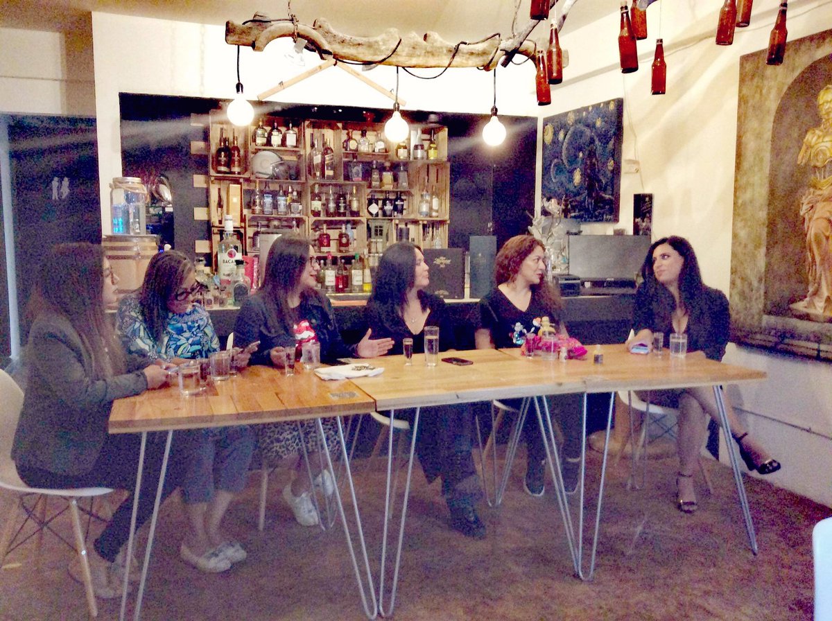 rinconpipope's tweet photo. Así el programa de ayer con grandes y hermosas invitadas!! #IlFornoNostro #SodaOufitters #MezcalLaTrenzuda #CaraaCara #Atelier #LoveDreamBelieve 
#MujeresEmpresarias #Trucha #RinconPipope ❤️ https://t.co/fDQBNjH59p