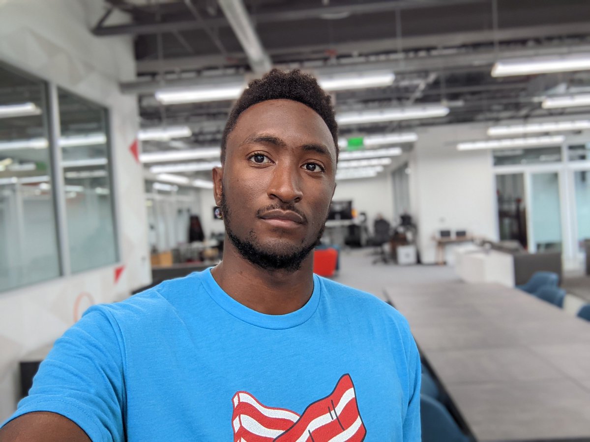 MKBHD's tweet photo. Some casual Pixel 5 camera samples. So far so good of you ask me. Also battery continues to impress me 👍🏾 https://t.co/MxcSlXLDDz