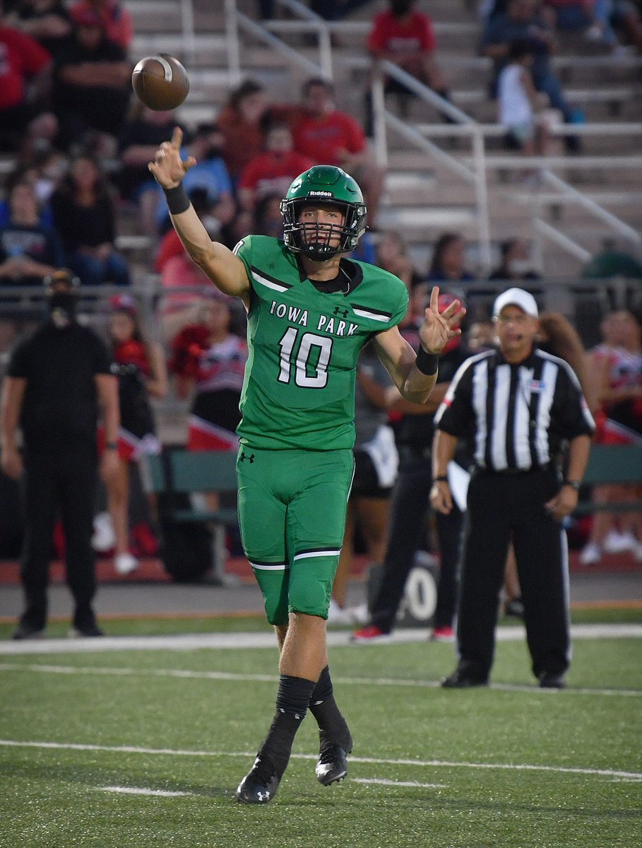 Hull_TRN's tweet image. Congrats to Iowa Park's @IPAthletics Cirby Coheley @CCoheley being voted TRN Sports Football Player of the Week! Cirby earned 31 percent of the more than 4,000 votes cast. He earned the nomination by throwing for 272 yards and 4 TDs and rushing for 57 yards and 2 TDs. #txhsfb