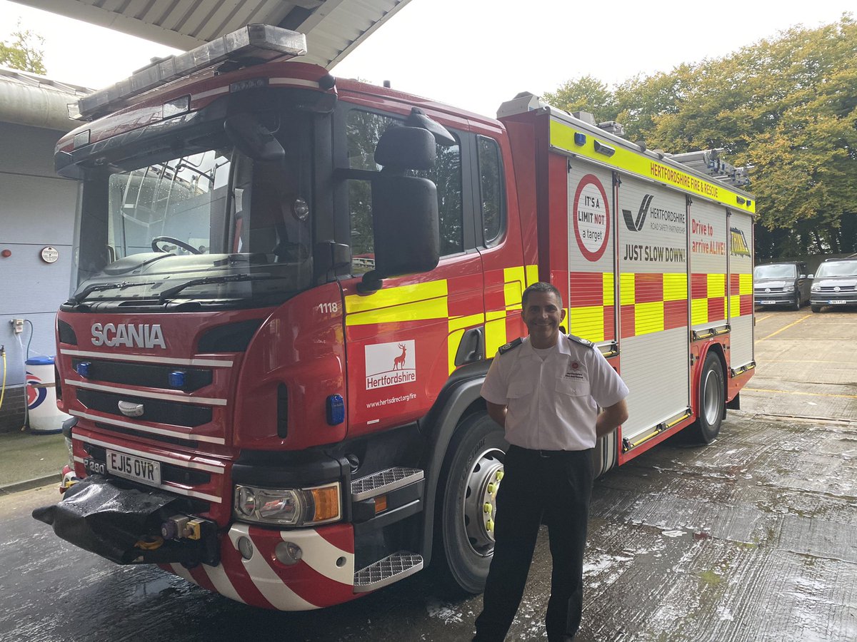 CFO_WMFS's tweet photo. Excellent visit to @StAlbansfire yesterday. Thanks to Blue Watch for showing me around the RSU. What a great appliance, full of life saving equipment. Thank you also to @SC_IanVealeHFRS for our discussions around #operationalassurance. Great progress being made. https://t.co/s0MEb4DENY