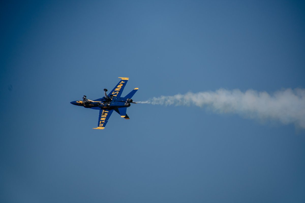 h_lasley's tweet photo. some of my favorites of the @BlueAngels solos yesterday! https://t.co/dZRNh5eKjC