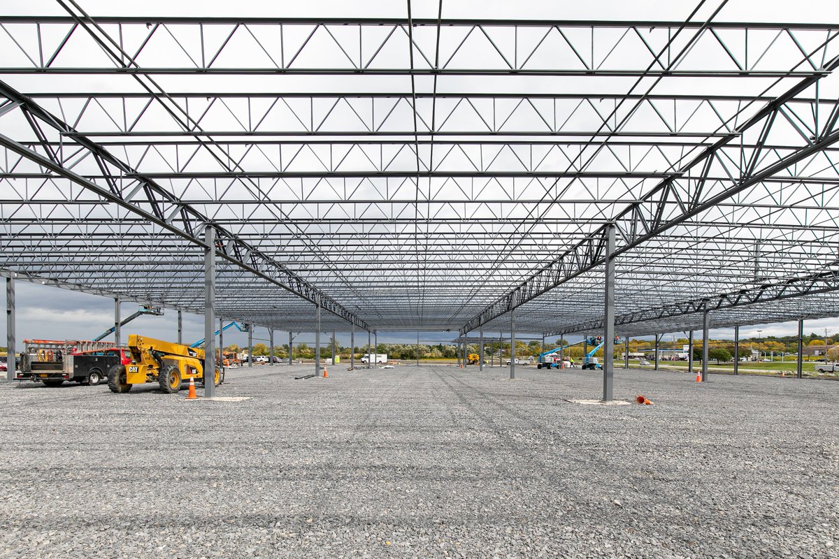 Here is the new 52,000 sq ft medical building we are working on in Geneseo for Rochester Regional Health.
This building will be such a convenient spot for local residents providing 5 or 6 different medical services within the building.
We are working on finishing the steel.
#Roc