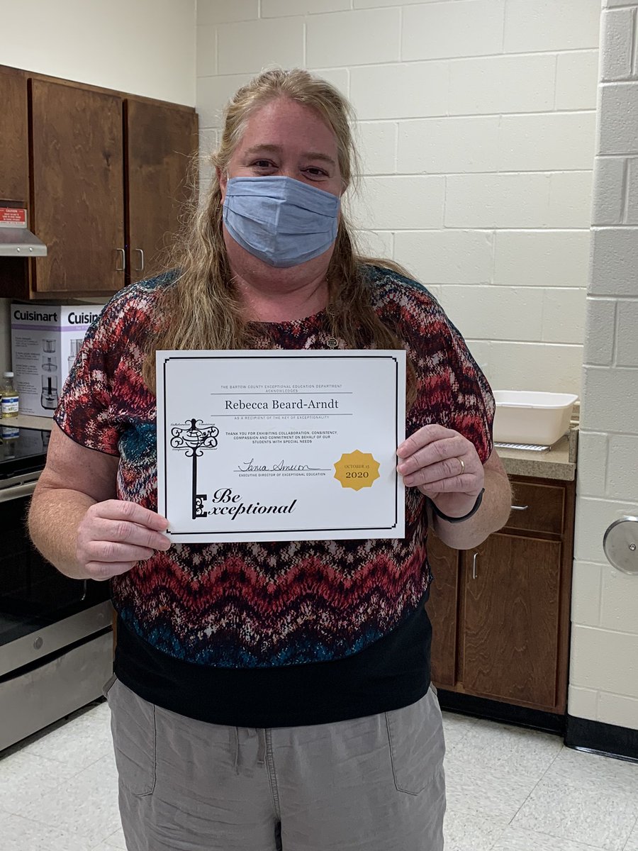 WHSCartersville's tweet photo. Coach Beard-Arndt was recognized by @bartowschools for her work with students with exceptional needs. We are so lucky to have her as a teacher and coach at Woodland! https://t.co/itW3hhzCQ1