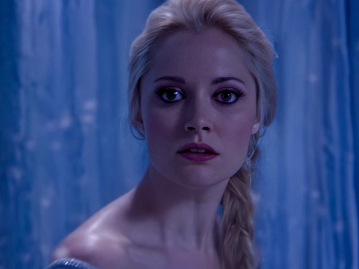 Izzie Stevens as Elsa