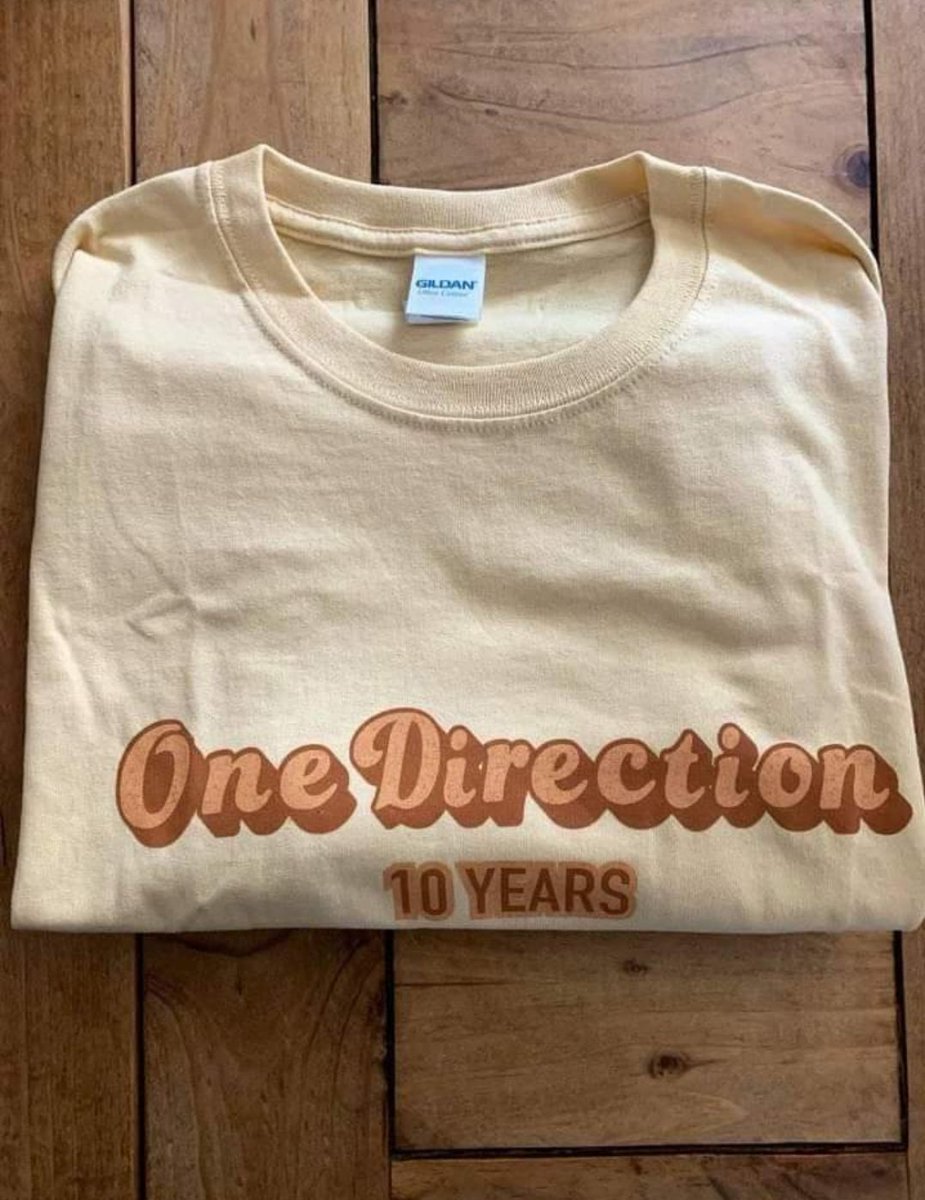 moonlight_x28's tweet image. O JACIE TA BLUZKA TO MARZENIE🤩💜
#1D #OneDirection #10YearsOfOneDirection