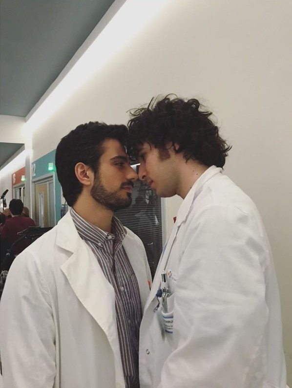 stedc19's tweet photo. Tweet d'apprezzamento per Pierpaolo spollon e Gianmarco saurino perché sono la Shipp dell'anno 
#DOCNelleTueMani https://t.co/RtBS09gjzX