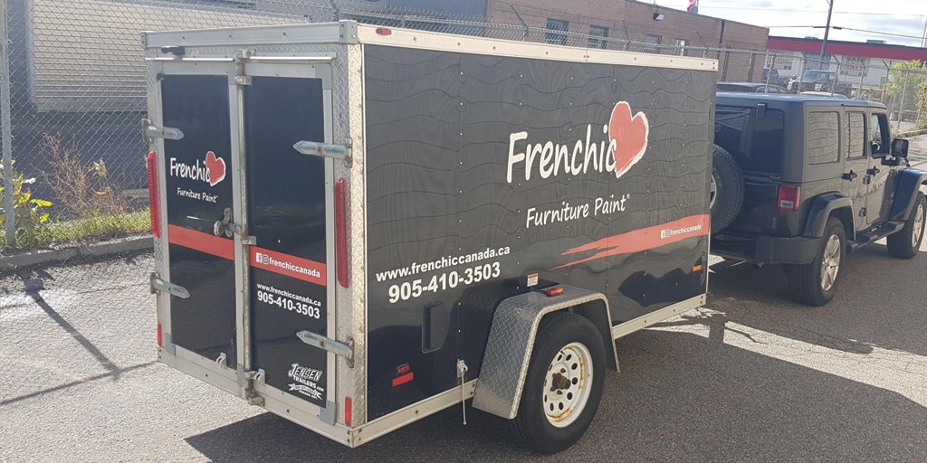 GraphicWraps's tweet image. A decal package to ensure our friends at Frenchic Furniture Paint stands out! 

#trailer #trailergraphics #branding #brandawareness #Frenchic