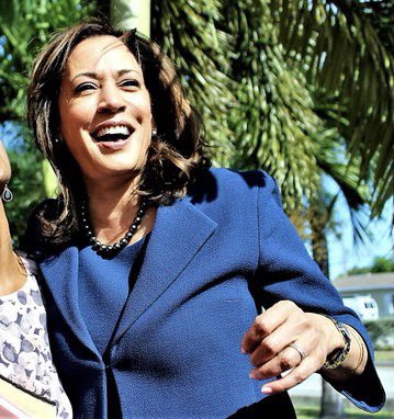 I gotchyu, here’s a thread of Senator Kamala Harris as Meg Thee Stallion:  https://twitter.com/emzisgolden/status/1316804491400884224