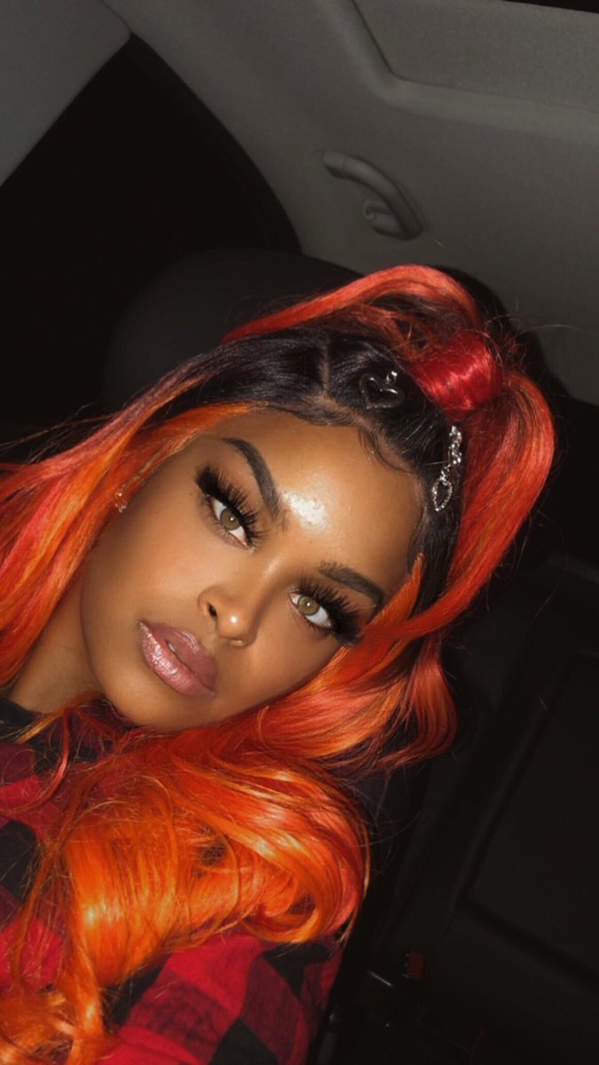 They think I’m photoshop but they pay to photo COP .. okaaaaay 🥰😘