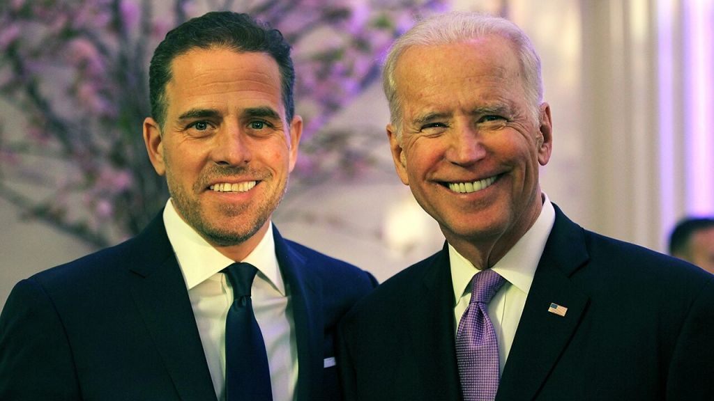 EXCLUSIVE: House Republicans ask FBI if it had Hunter Biden's alleged laptop during Trump's impeachment fxn.ws/3j3Noob