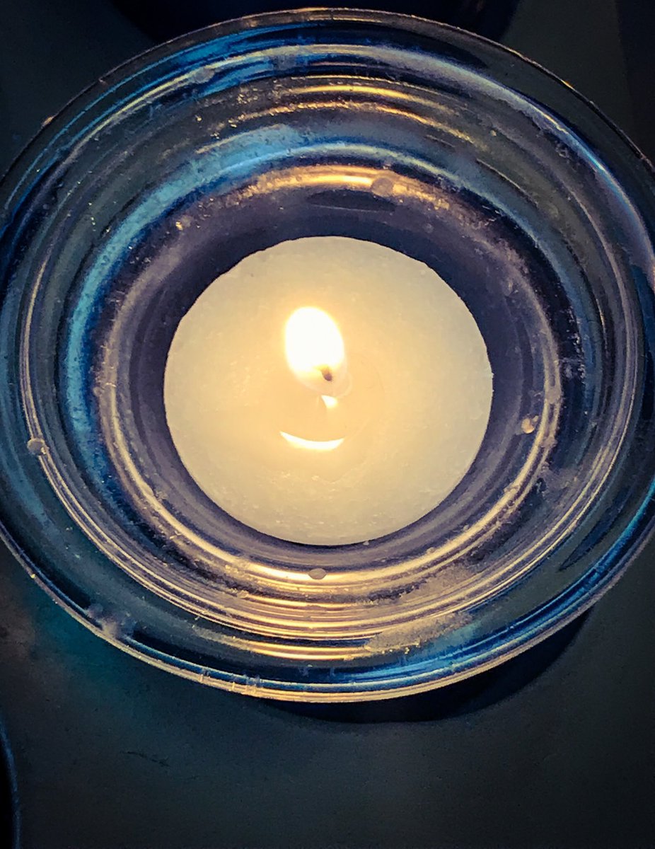 Remembering all those who have experienced baby loss. Lighting a candle and coming together this evening to support and stand with them as they grieve and remember their little ones who passed too soon...
#babylossawarenessweek #waveoflight2020