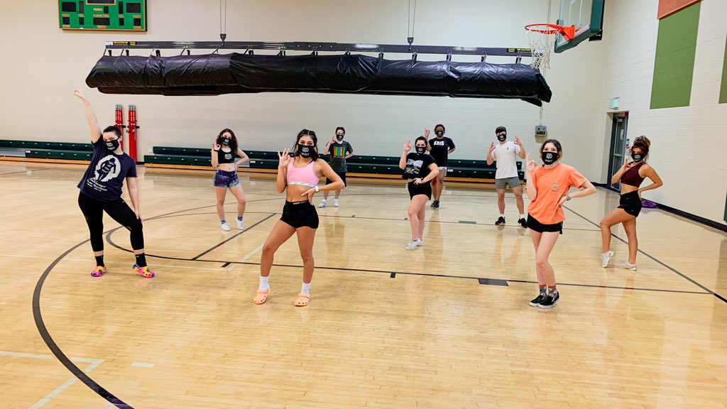 UT Dallas Cheer tweet media