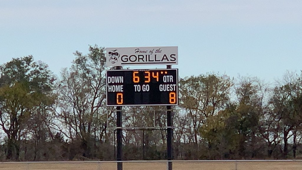 AugustaBluejays's tweet photo. Augusta scores first! Great QB keep for a long TD run! https://t.co/SvdPEhY6O1