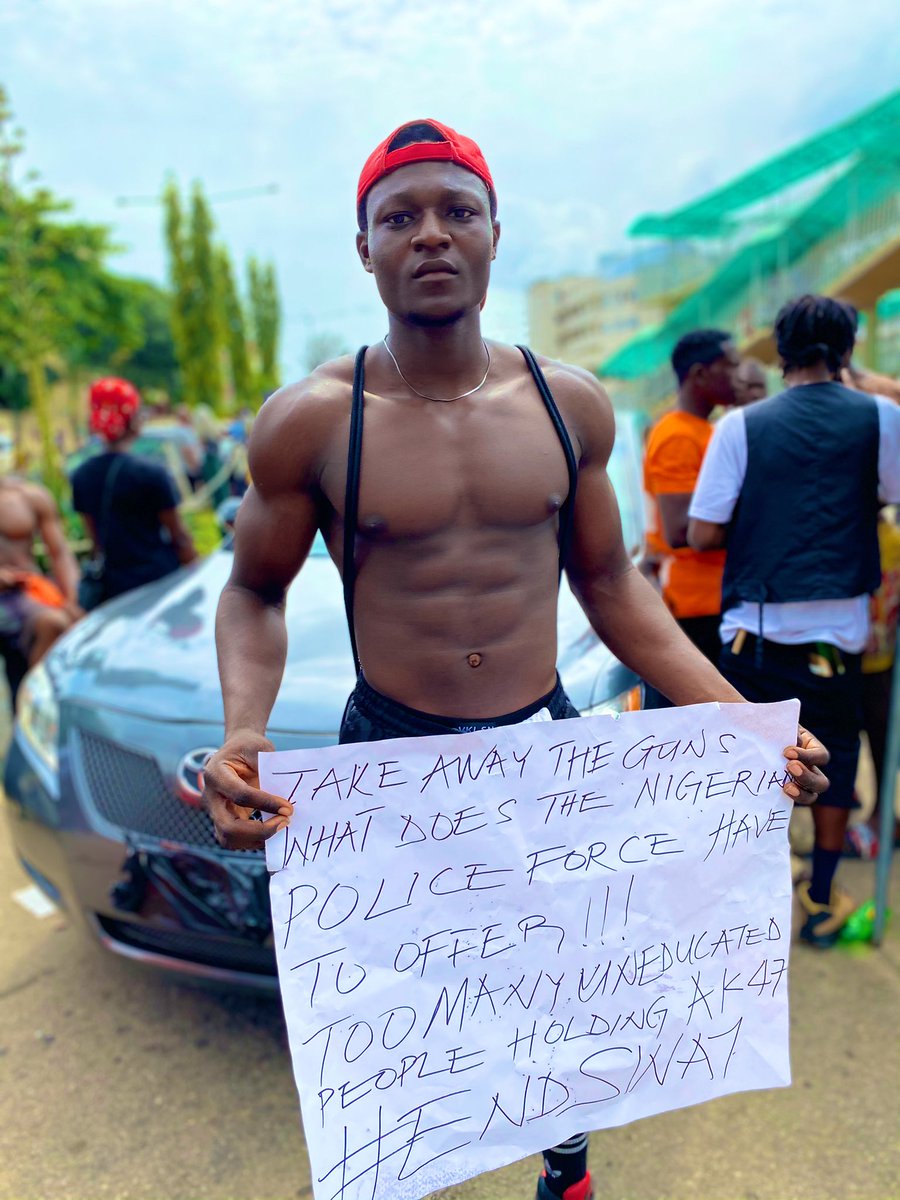 Category another are machos  (These is an appreciation tweet to these guys. They legit pull of their shirts to scare away the thugs hired by the govt). PLEASE RT TO APPRECIATE & ENCOURAGE THEM!!!  #EndSWATNow  #HandsomeNigerianYouthsAtEndSars
