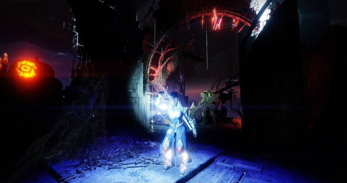RieseGod's tweet photo. #FOTLFashionShow @Bungie 

"What's lurking in the darkness of the forest?" https://t.co/lLOfMXnK6C