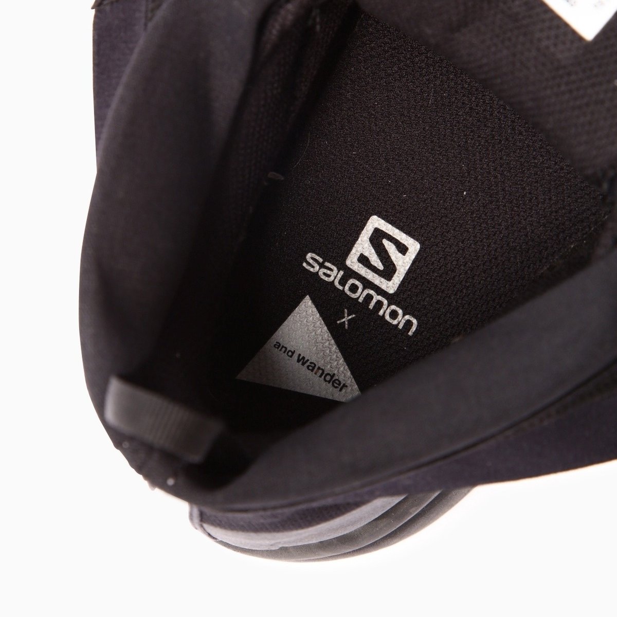 CopperfieldShop's tweet photo. The latest collaboration between Japanese outdoors master @andwander_official  and French  adventure sports leaders @salomon_advanced  available in store now and online very soon. https://t.co/AyyEvTcxVj