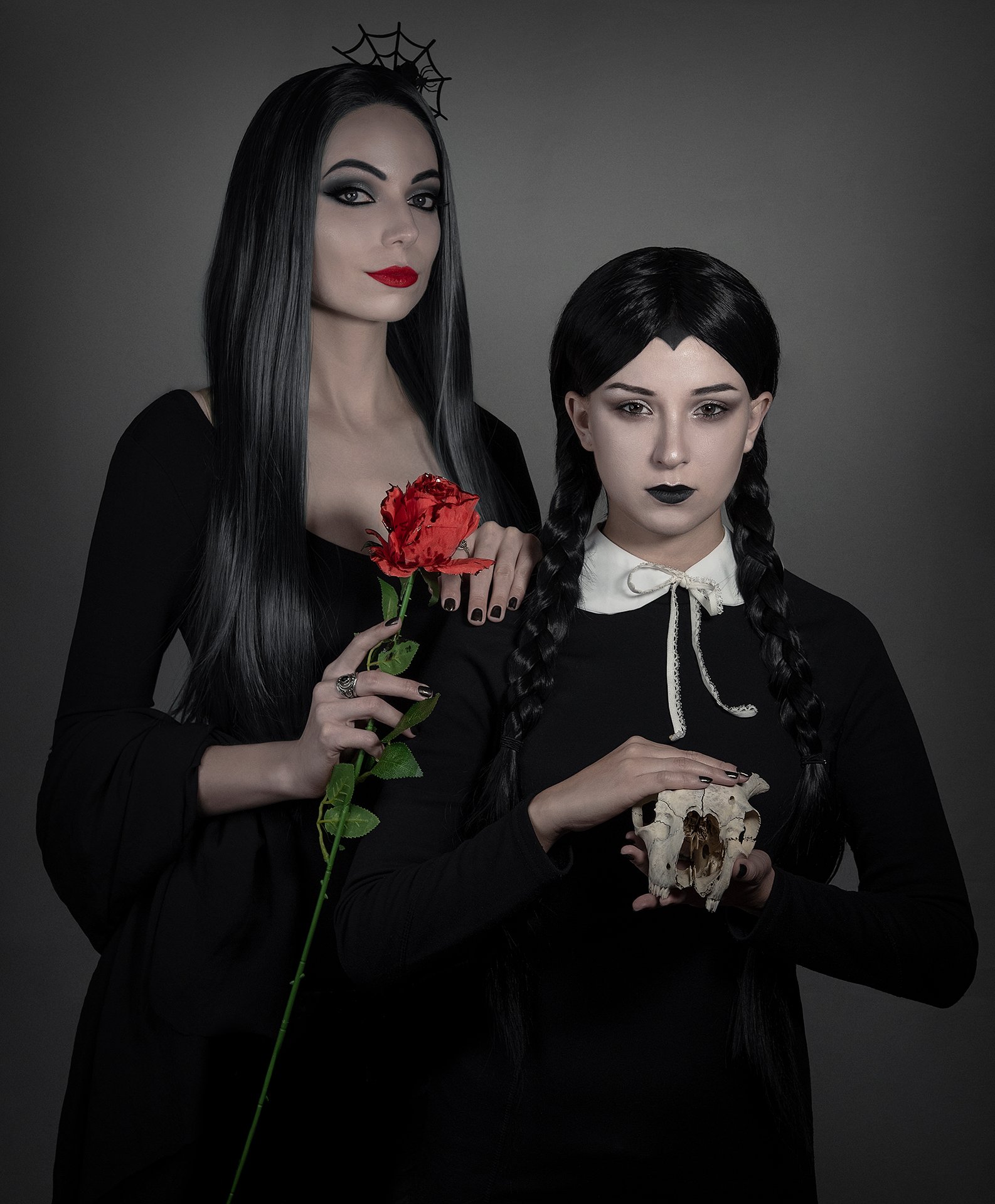 Morticia and Wednesday Addams  Wednesday addams costume, Morticia