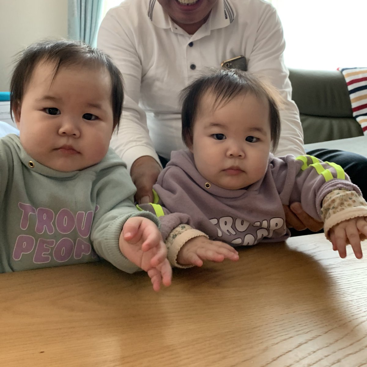 しーのーず 3歳と双子1歳半 V Twitter めちゃくちゃ可愛い 双子ちゃんもお洋服も可愛いすぎます 癒されました しーのーず 3歳と双子1歳半 V Twitter めちゃくちゃ可愛い 双子ちゃんもお洋服も可愛いすぎます 癒されました